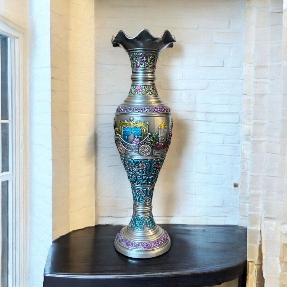 Retro Castle Zinc Alloy Enamel Vase, European Handicraft Creative Ornaments